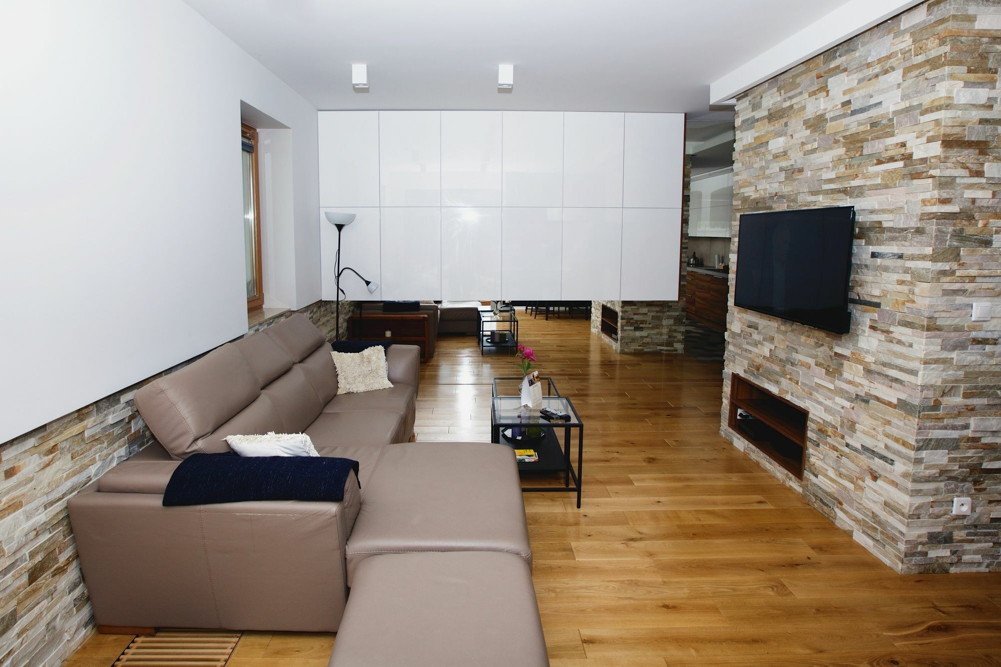 Apartment Of The Kings Silence Krakau